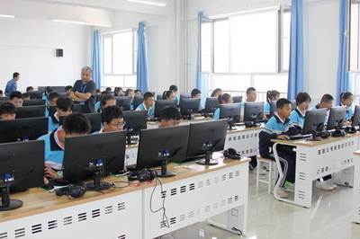 定邊縣2023年初中信息技術學業水平考試順利完成，計算機信息技術咨詢服務保障有力